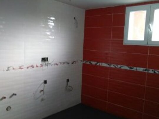 alicatado y solado de cocinas en huelva servicio de calidad