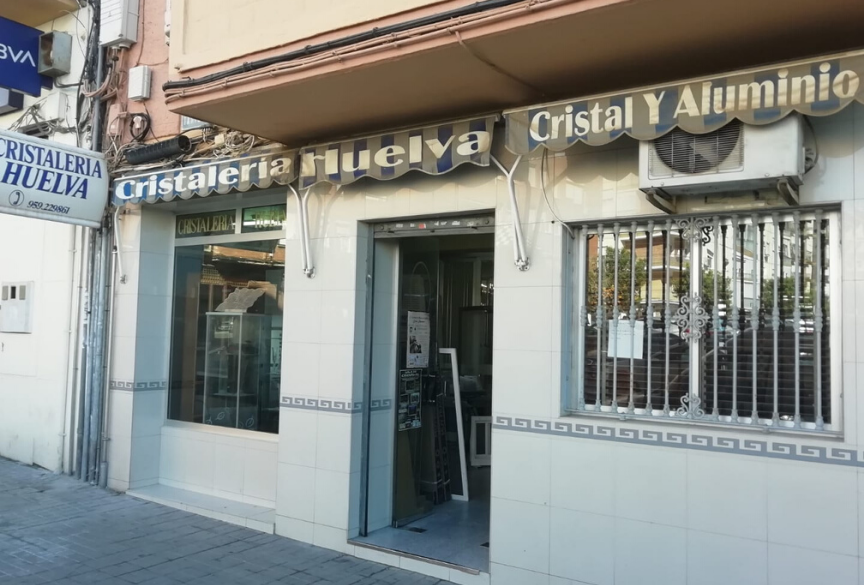 cristalero huelva servicios de vidrios y espejos contacta ya