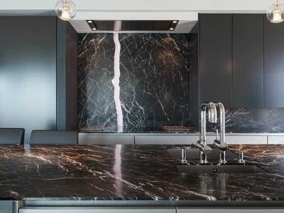 marmol para mesa de cocina en huelva elegancia y durabilidad